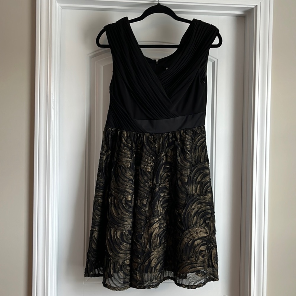 Beautiful, classy dress